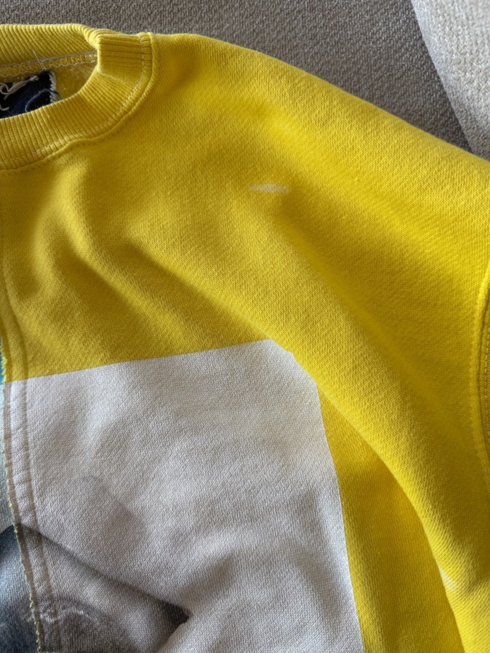 La detresse Adam break through yellow color block pullover sweatshirt 💛 size S - Picture 3 of 7